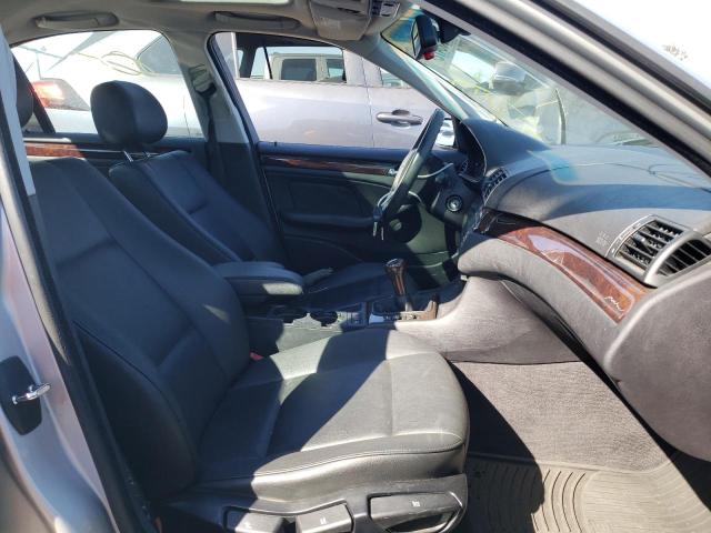 Photo 5 from auction – 2005 BMW 325 I with VIN WBAET37495NH06546
