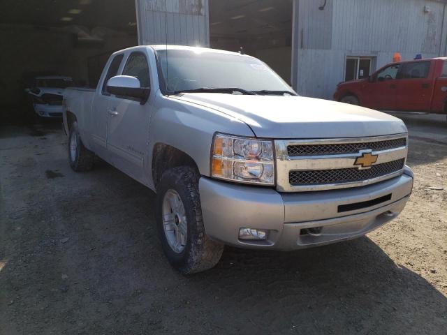 CHEVROLET SILV1500 2 2011 with VIN 1GCRKSE38BZ355836 - Photo from auction