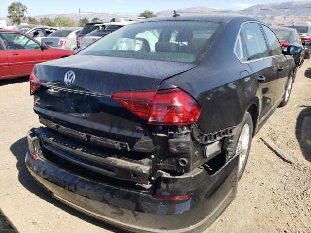 Photo 4 from auction – 2016 VOLKSWAGEN PASSAT with VIN 1VWAT7A36GC054485