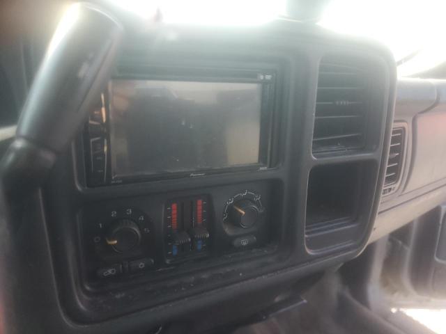 Photo 9 from auction – 2005 CHEVROLET SILVERADO with VIN 2GCEK13TX51359637