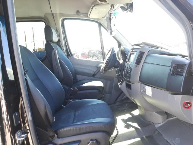 Photo 5 from auction – 2017 MERCEDES-BENZ SPRINTER 2 with VIN WDZPE7CD8HP415321