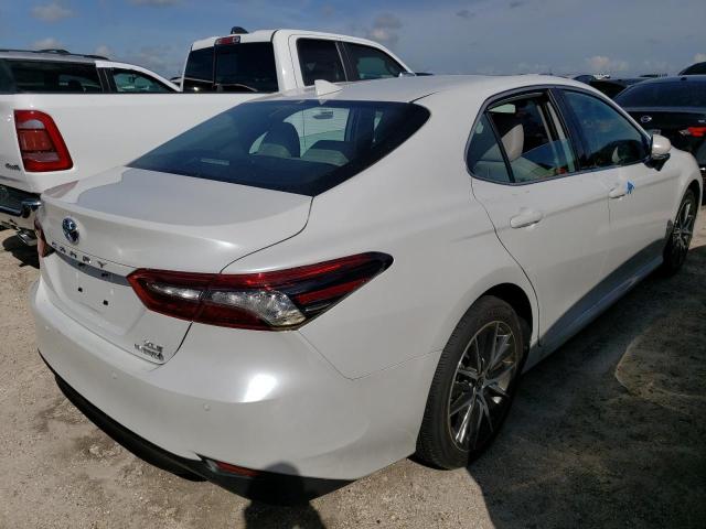 Photo 4 from auction – 2022 TOYOTA CAMRY XLE with VIN 4T1F31AK3NU572652
