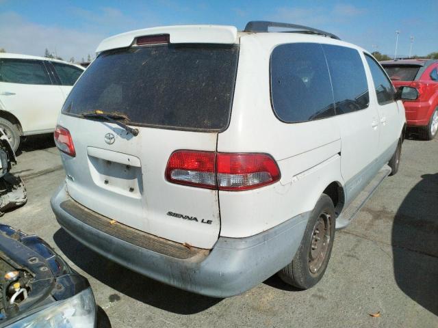 Photo 4 from auction – 2002 TOYOTA SIENNA with VIN 4T3ZF13C52U446290