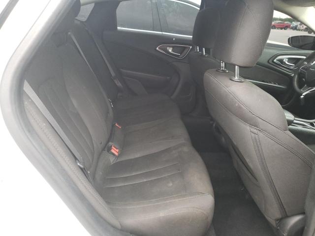 Photo 6 from auction – 2016 CHRYSLER 200 LIMITE with VIN 1C3CCCAB0GN152139