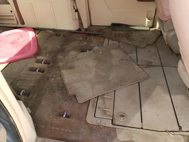 Photo 6 from auction – 2009 CHRYSLER TOWN & COU with VIN 2A8HR44E09R670911