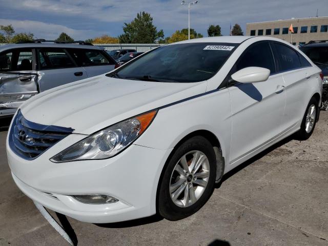 Photo 2 from auction – 2013 HYUNDAI SONATA GLS with VIN 5NPEB4AC6DH692015