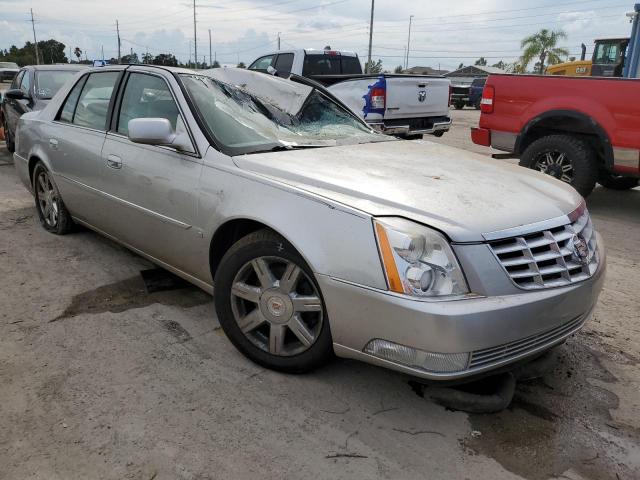 CADILLAC DTS 2007 with VIN 1G6KD57Y07U192791 - Photo from auction