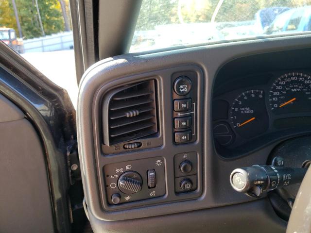 Photo 9 from auction – 2003 GMC NEW SIERRA with VIN 2GTEK19V331283068
