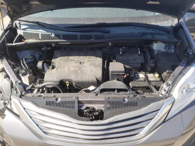 Photo 7 from auction – 2013 TOYOTA SIENNA XLE with VIN 5TDYK3DC2DS338487
