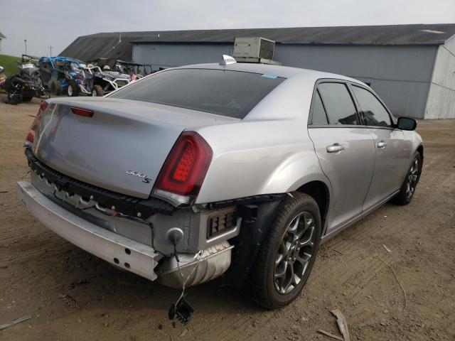 Photo 4 from auction – 2016 CHRYSLER 300 S with VIN 2C3CCAGG6GH162027