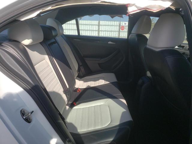 Photo 6 from auction – 2015 VOLKSWAGEN JETTA SE with VIN 3VWD17AJ1FM327489
