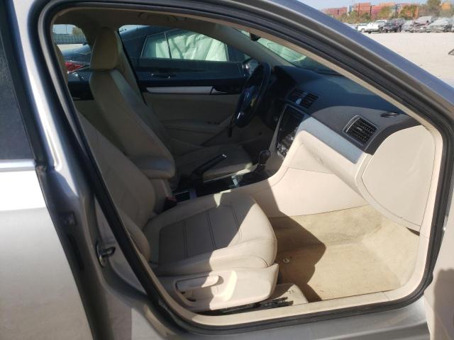 Photo 5 from auction – 2012 VOLKSWAGEN PASSAT SE with VIN 1VWBP7A39CC079836