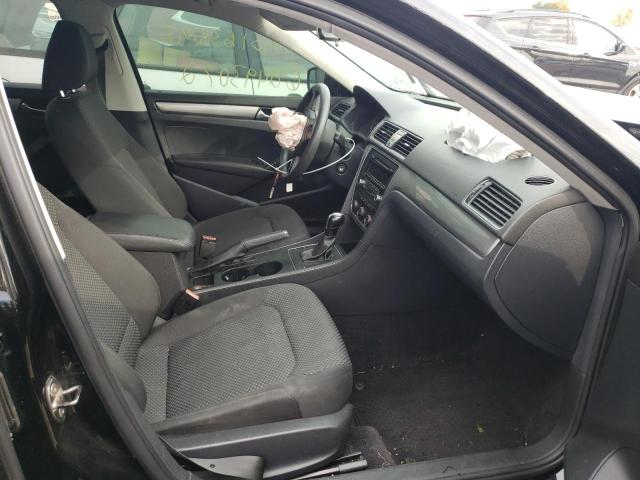 Photo 5 from auction – 2013 VOLKSWAGEN PASSAT S with VIN 1VWAP7A33DC023047