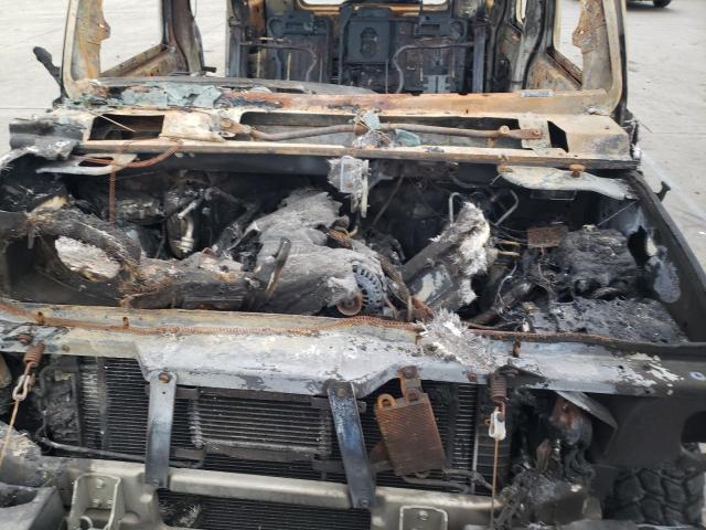 Photo 7 from auction – 2004 HUMMER H2 with VIN 5GRGN23U84H117955