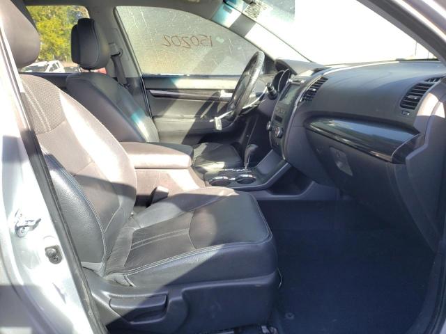 Photo 5 from auction – 2011 KIA SORENTO EX with VIN 5XYKU4A25BG039538