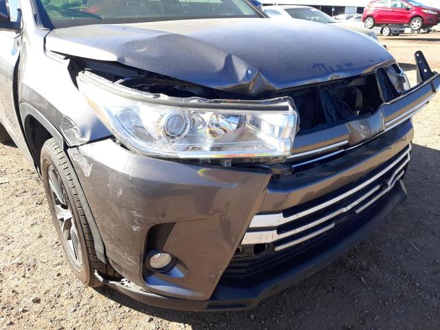 Photo 9 from auction – 2019 TOYOTA HIGHLANDER with VIN 5TDZZRFH9KS361791
