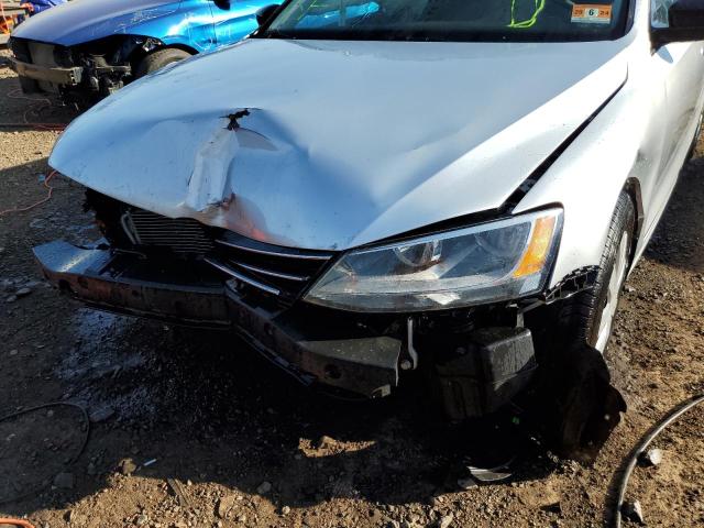 Photo 9 from auction – 2015 VOLKSWAGEN JETTA BASE with VIN 3VW2K7AJ7FM404189