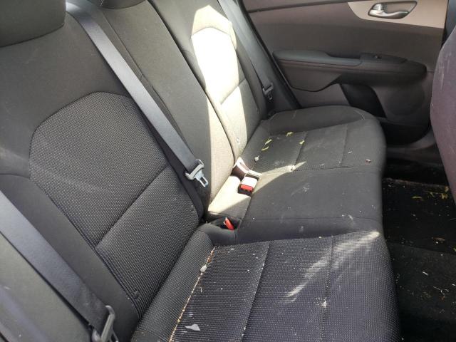 Photo 6 from auction – 2021 KIA FORTE FE with VIN 3KPF24AD9ME384774