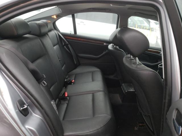 Photo 10 from auction – 2004 BMW 325 XI with VIN WBAEU33474PR13861