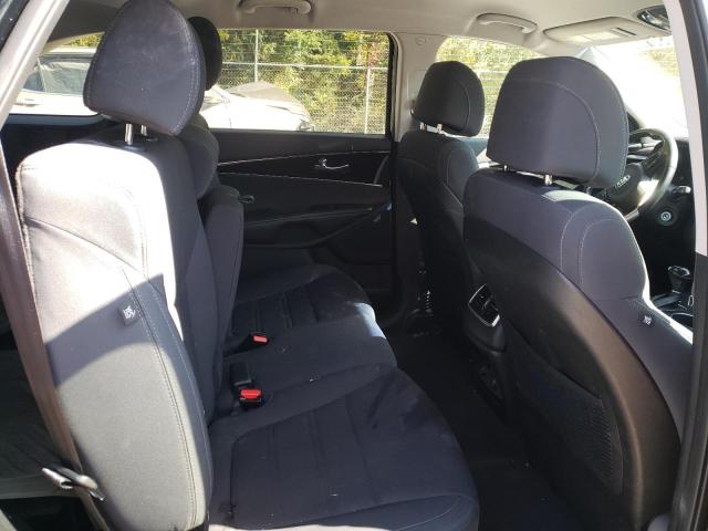 Photo 6 from auction – 2017 KIA SORENTO LX with VIN 5XYPGDA30HG199549