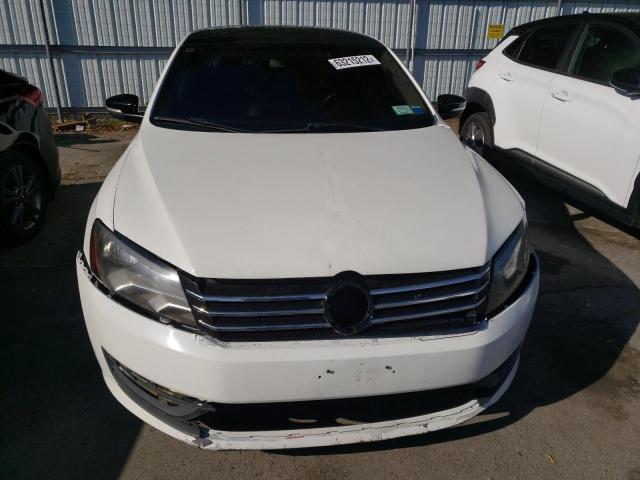 Photo 9 from auction – 2014 VOLKSWAGEN PASSAT SE with VIN 1VWBT7A34EC101563