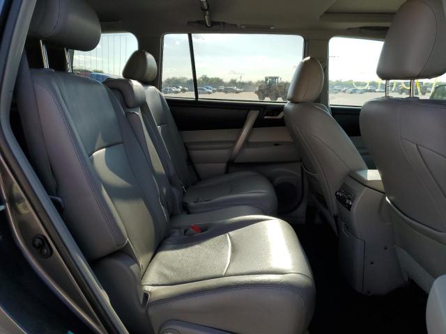 Photo 6 from auction – 2011 TOYOTA HIGHLANDER with VIN 5TDZK3EH7BS025883