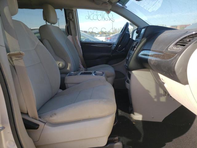 Photo 5 from auction – 2012 CHRYSLER TOWN & COU with VIN 2C4RC1BG3CR126409