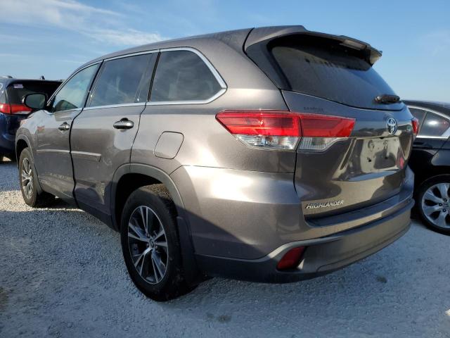 Photo 3 from auction – 2019 TOYOTA HIGHLANDER with VIN 5TDBZRFH2KS943328