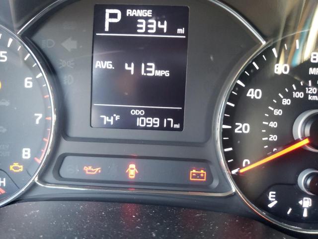 Photo 8 from auction – 2017 KIA FORTE LX with VIN 3KPFK4A73HE158777