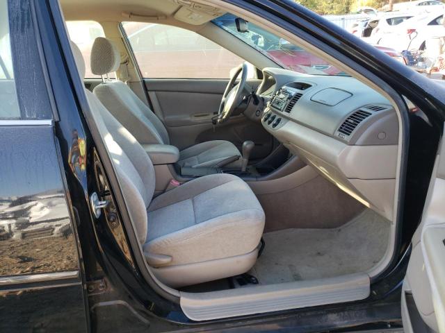 Photo 5 from auction – 2004 TOYOTA CAMRY LE with VIN 4T1BF32K44U075186