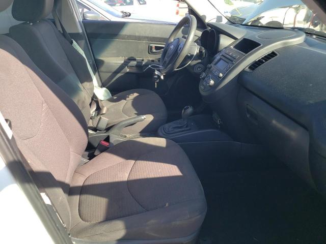 Photo 5 from auction – 2013 KIA SOUL with VIN KNDJT2A5XD7769412