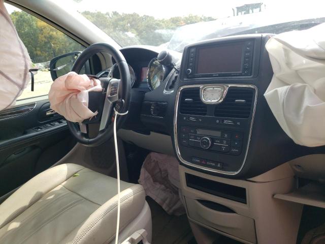 Photo 9 from auction – 2013 CHRYSLER TOWN & COU with VIN 2C4RC1BG5DR620255