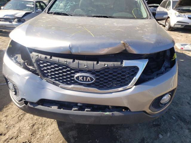 Photo 9 from auction – 2013 KIA SORENTO LX with VIN 5XYKT3A69DG412339