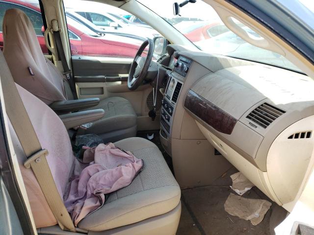 Photo 5 from auction – 2009 CHRYSLER TOWN & COU with VIN 2A8HR44E09R670911