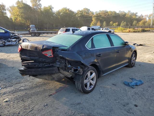 Photo 4 from auction – 2013 VOLKSWAGEN PASSAT SE with VIN 1VWBP7A36DC048397