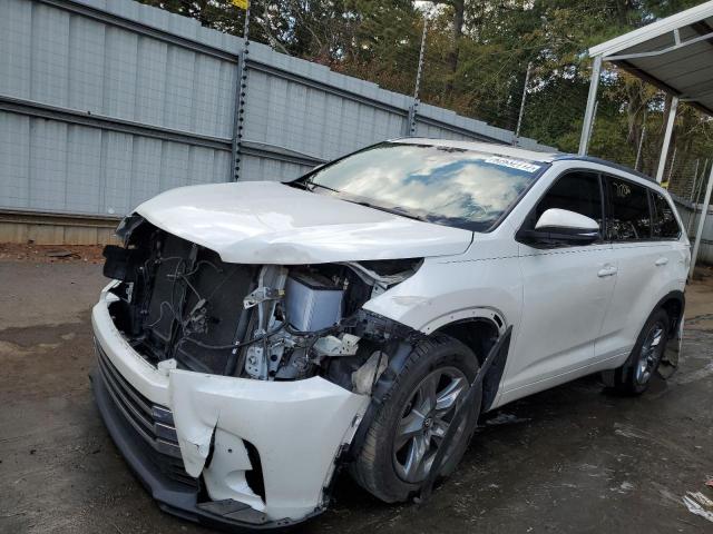 Photo 2 from auction – 2017 TOYOTA HIGHLANDER with VIN 5TDYZRFH5HS195449