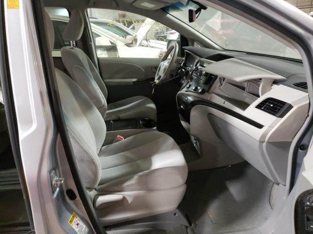 Photo 5 from auction – 2011 TOYOTA SIENNA LE with VIN 5TDKK3DC6BS118238
