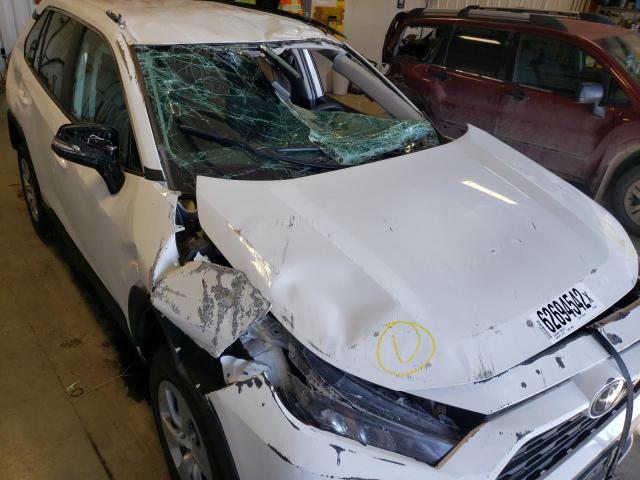 Photo 9 from auction – 2020 TOYOTA RAV4 LE with VIN 2T3G1RFV8LC064047