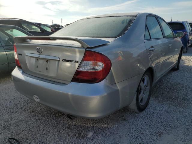Photo 4 from auction – 2004 TOYOTA CAMRY LE with VIN 4T1BE32K64U808163