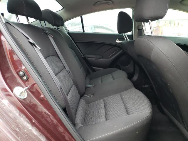 Photo 6 from auction – 2017 KIA FORTE LX with VIN 3KPFK4A78HE141389