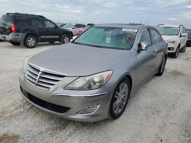 Photo 2 from auction – 2013 HYUNDAI GENESIS 3. with VIN KMHGC4DD1DU224768