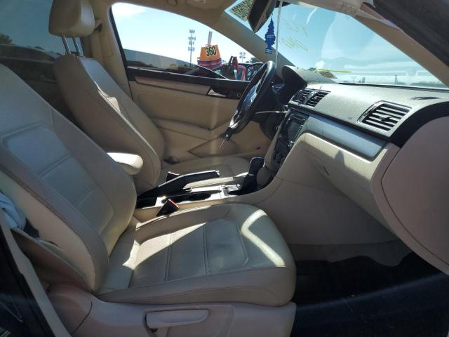 Photo 5 from auction – 2014 VOLKSWAGEN PASSAT SE with VIN 1VWBP7A39EC014276