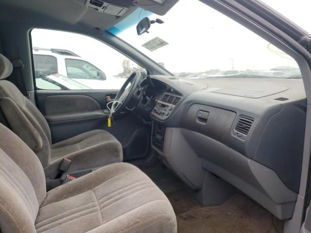Photo 5 from auction – 2000 TOYOTA SIENNA LE with VIN 4T3ZF13C8YU181583