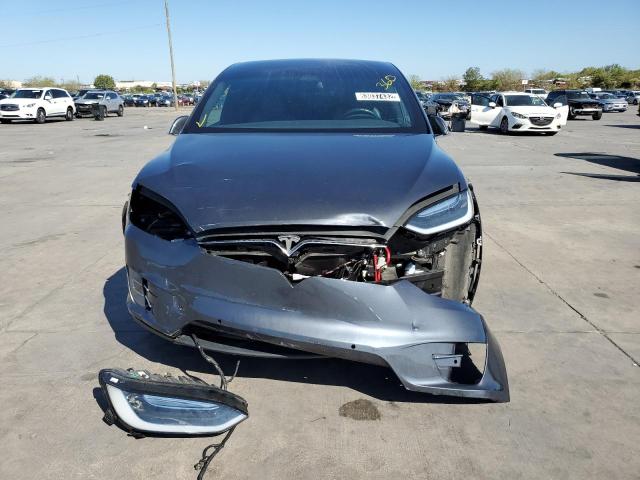 Photo 9 from auction – 2017 TESLA MODEL X with VIN 5YJXCBE21HF039611