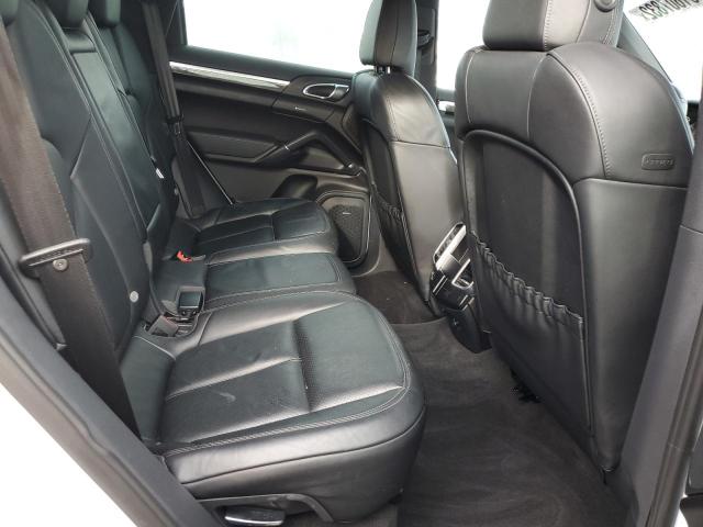 Photo 6 from auction – 2012 PORSCHE CAYENNE S with VIN WP1AB2A29CLA46664