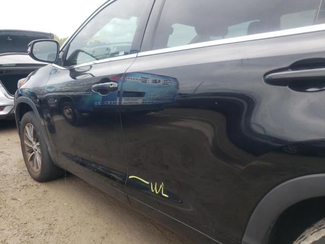 Photo 9 from auction – 2018 TOYOTA HIGHLANDER with VIN 5TDKZRFH5JS544895