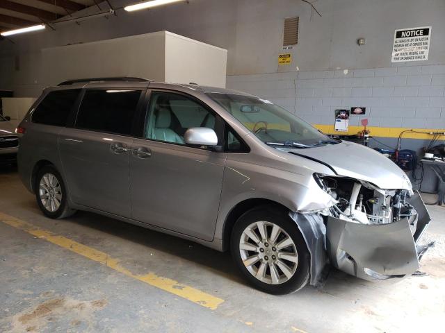 Photo 9 from auction – 2011 TOYOTA SIENNA XLE with VIN 5TDYK3DC2BS020768