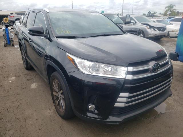 TOYOTA HIGHLANDER 2018 with VIN 5TDKZRFH5JS544895 - Photo from auction