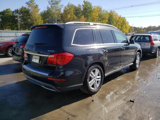 Photo 4 from auction – 2015 MERCEDES-BENZ GL 350 BLU with VIN 4JGDF2EE8FA443382