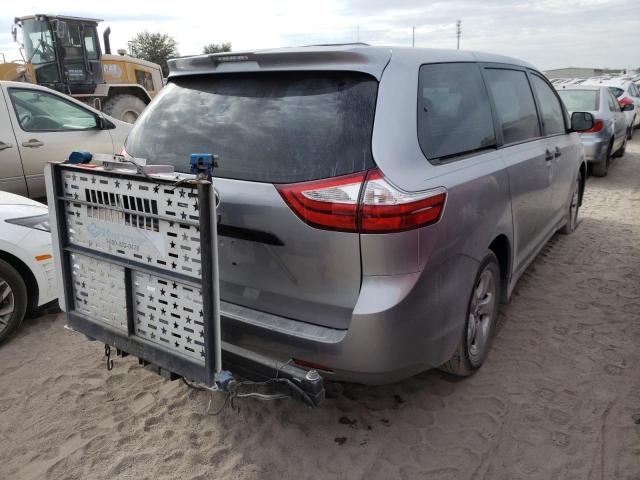 Photo 4 from auction – 2018 TOYOTA SIENNA L with VIN 5TDZZ3DC2JS912212